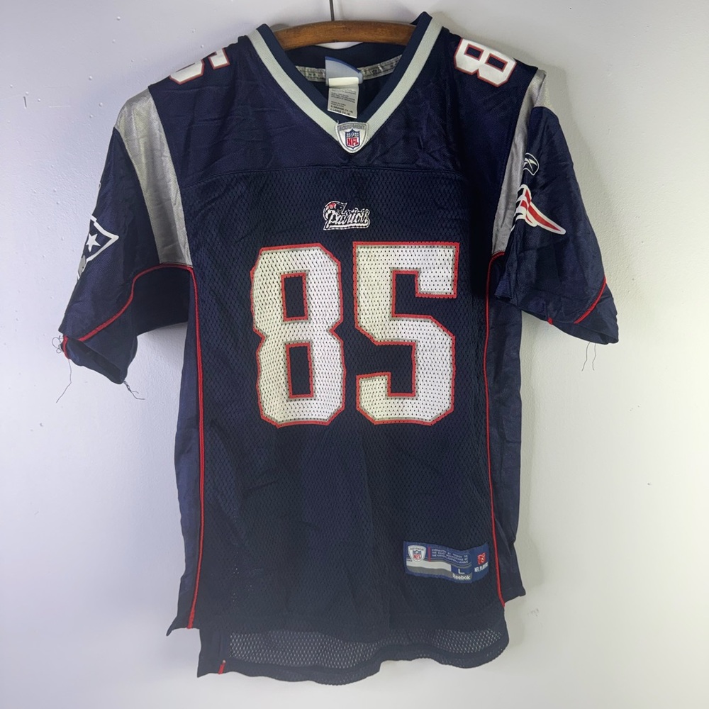 vintage l Reebok NFL New England Patriots #85 Chad "Ochocinco" Johnson jersey L